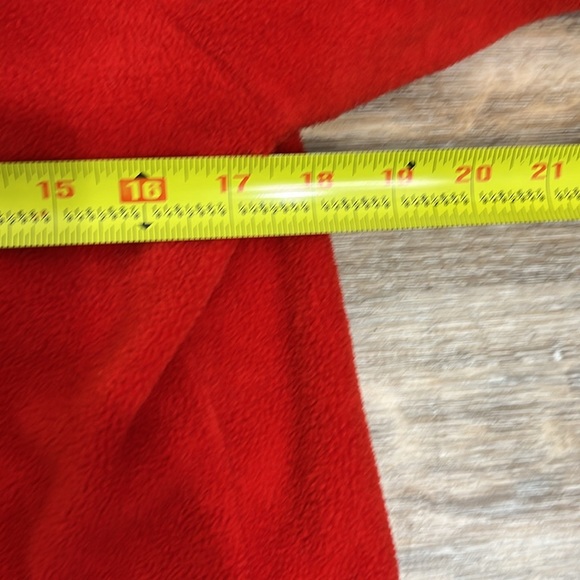 Kid’s Superman red hooded zip up sweatshirt with pockets size Medium Warner Bros - Picture 10 of 10